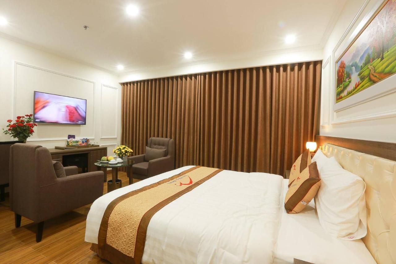Dai Phat Hotel ハノイ市 エクステリア 写真