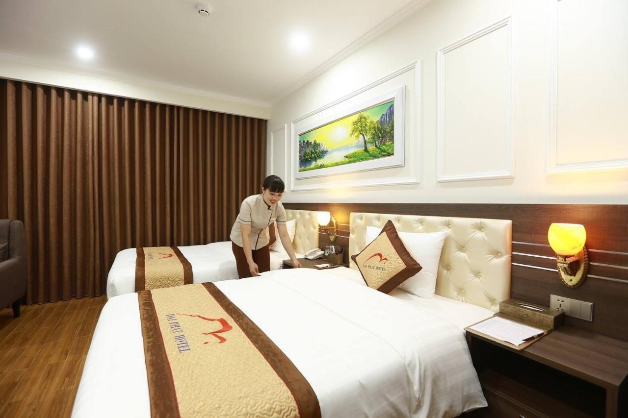 Dai Phat Hotel ハノイ市 エクステリア 写真