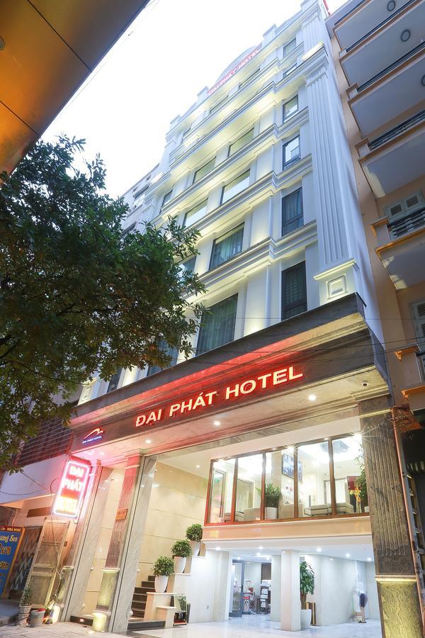 Dai Phat Hotel ハノイ市 エクステリア 写真