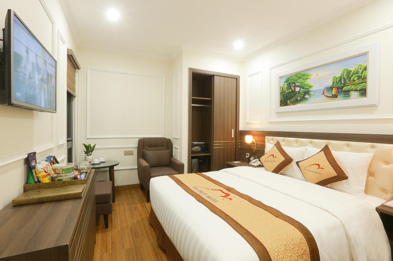 Dai Phat Hotel ハノイ市 エクステリア 写真